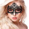 Queen black lace mask