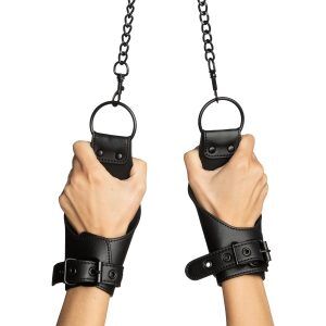 obaie Hanging Manschetter i Konstläder - Svart